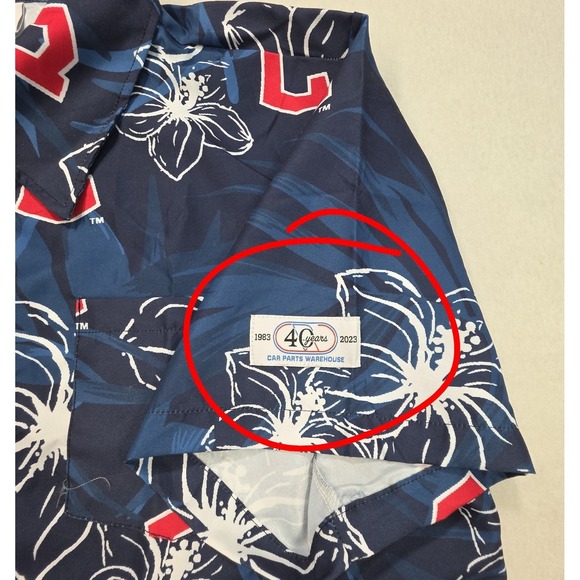 Cleveland Guardians Hawaiian Shirt Mens XL Promotional Blue Red LIMITED USE - Picture 6 of 7